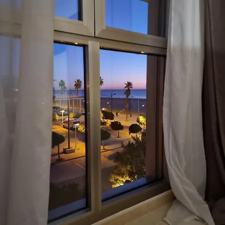 Direct View To The , Parking , Terraza Apartman *