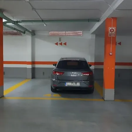 Direct View To The , Parking , Terraza ולנסיה